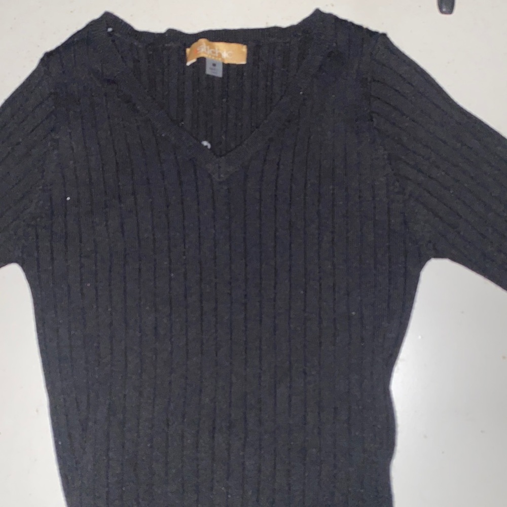V neck sweatshirt